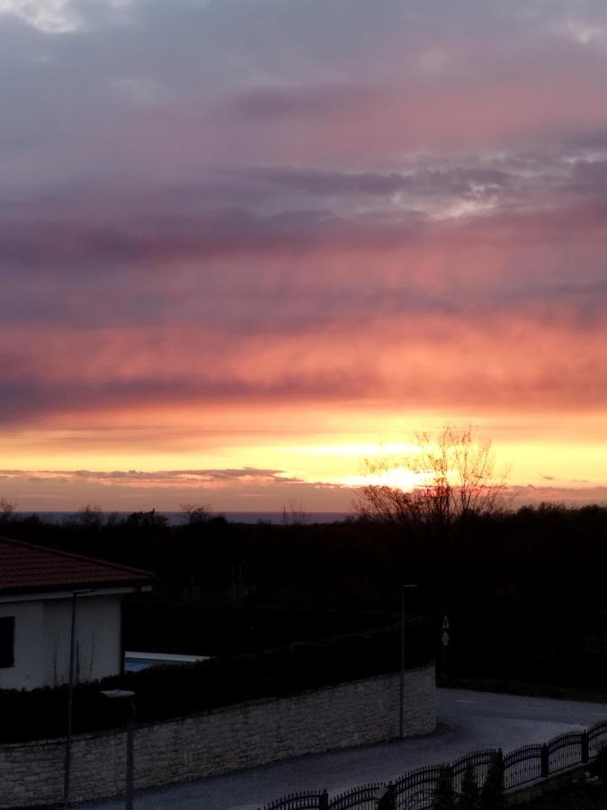 Apartmán Tonis Buje Exteriér fotografie